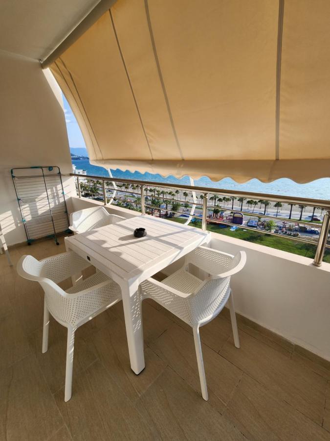 Cloud 10 Apartment Vlorë Esterno foto